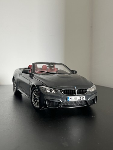 Modellauto bmw m4 cabrio - 1:18,